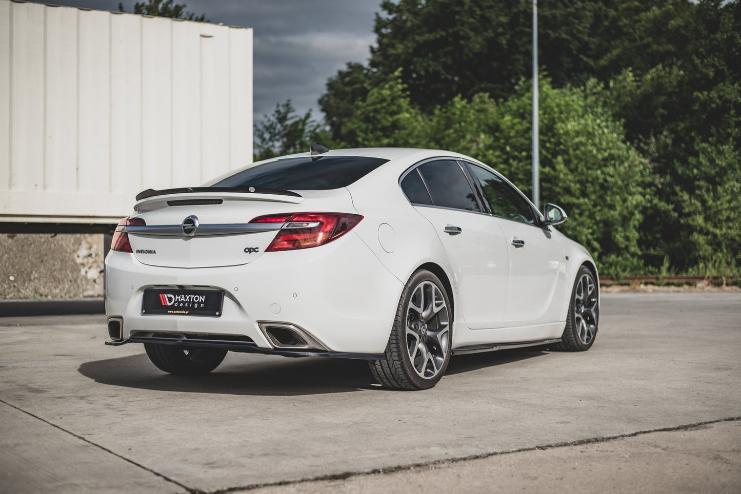 Rear splitter opel insignia mk. 1 opc facelift
