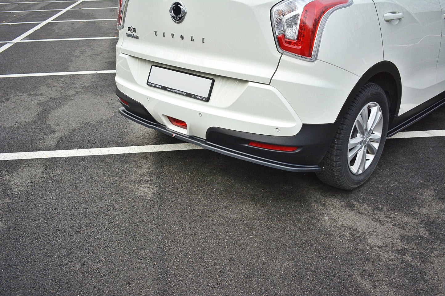 Rear splitter ssangyong tivoli