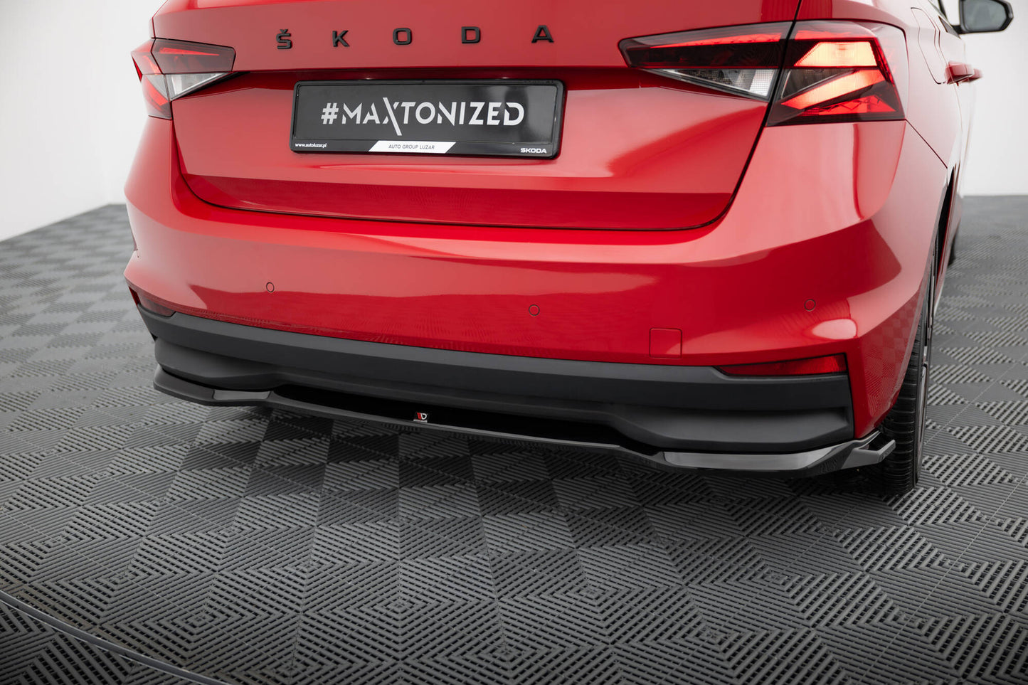 Rear splitter skoda fabia mk4