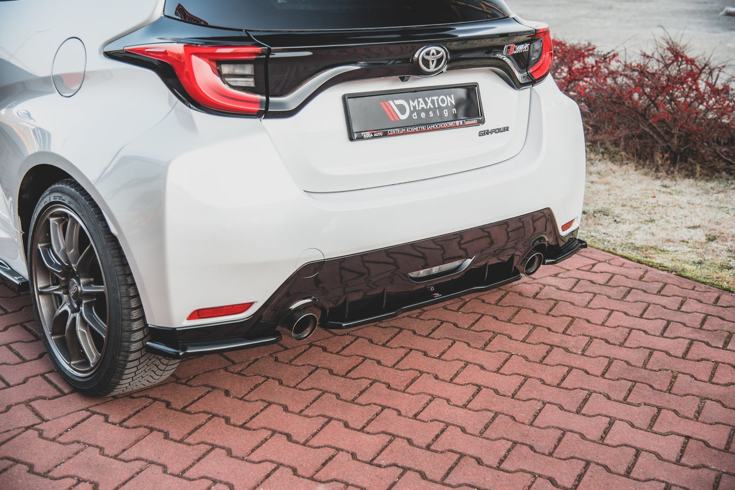 Rear splitter toyota gr yaris mk4