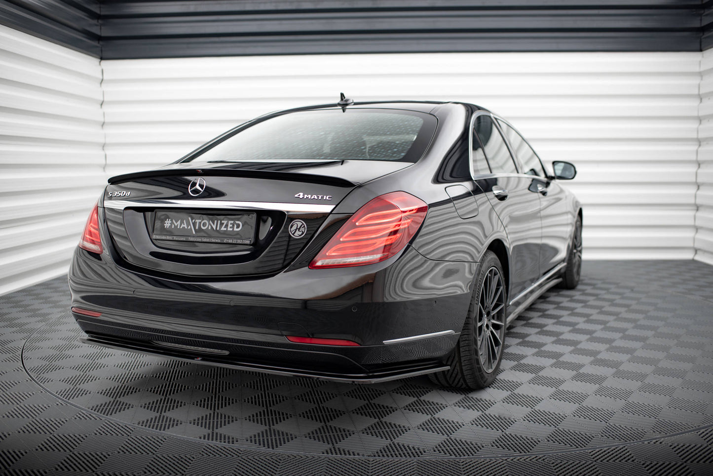 Rear splitter v.2 mercedes-benz s w222