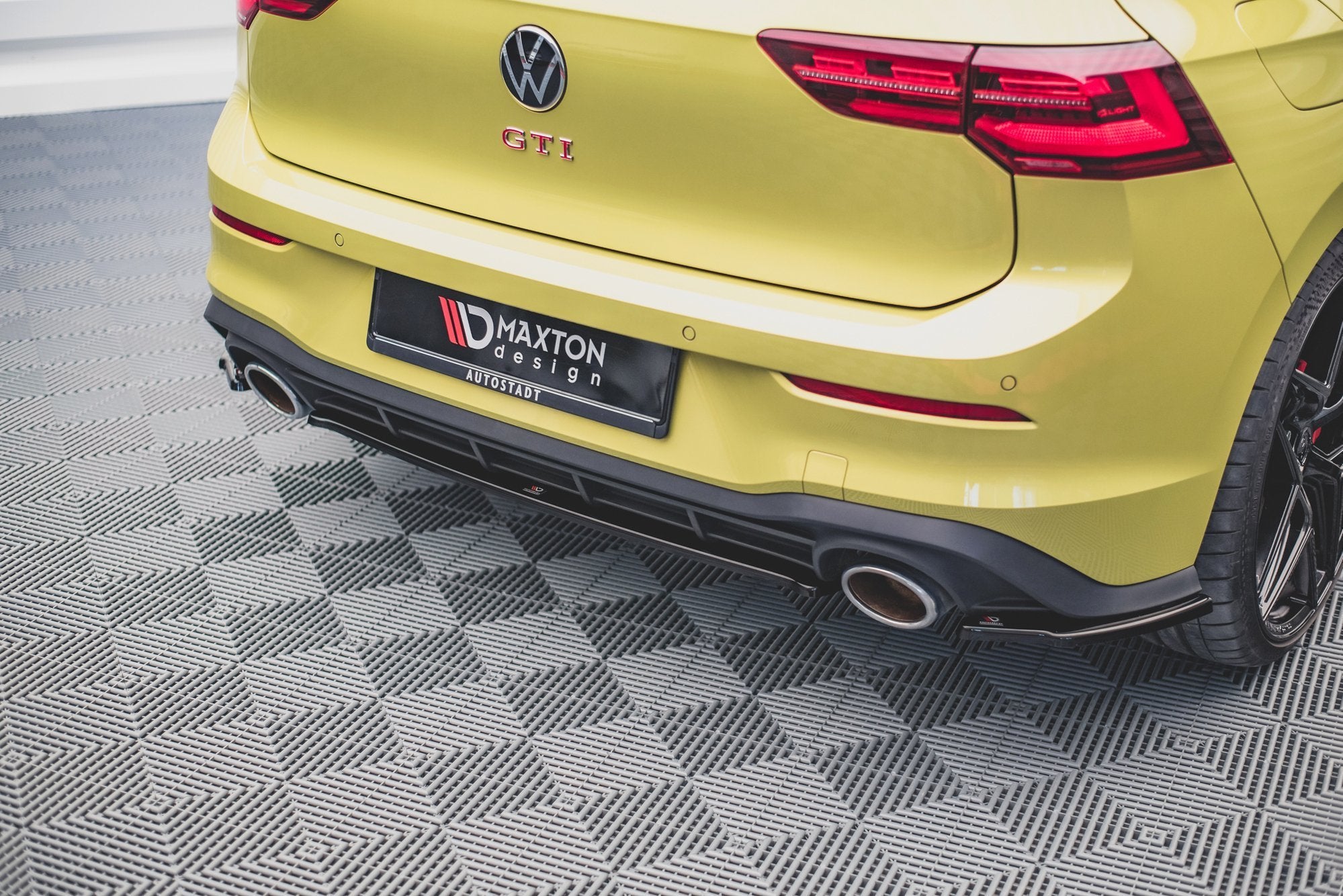 Rear splitter volkswagen golf gti clubsport mk8