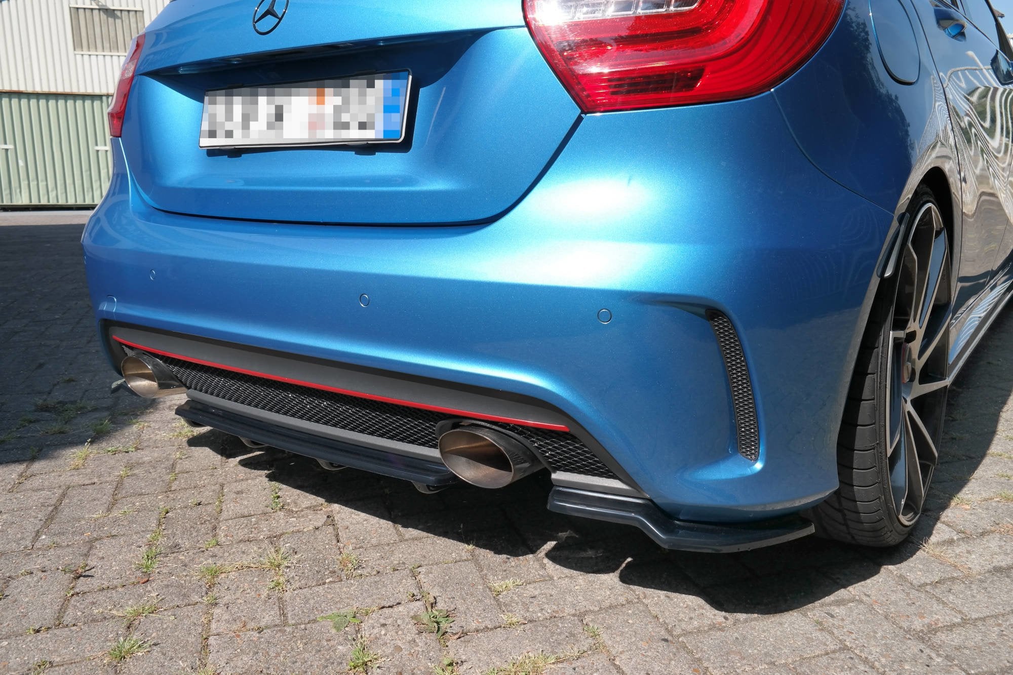 Rear splitter (with vertical bars) mercedes-benz w176 amg-line preface