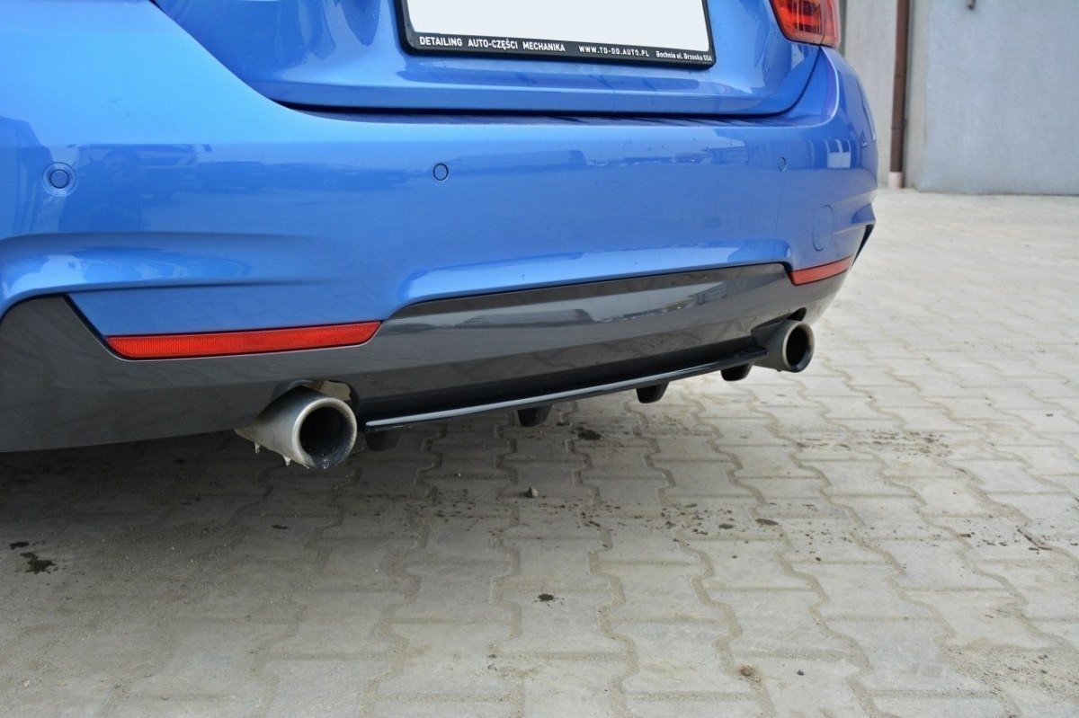 Rear splitter for bmw 4 coupe / gran coupe / cabrio m-pack f32 / f36 / f33 (with vertical bars)