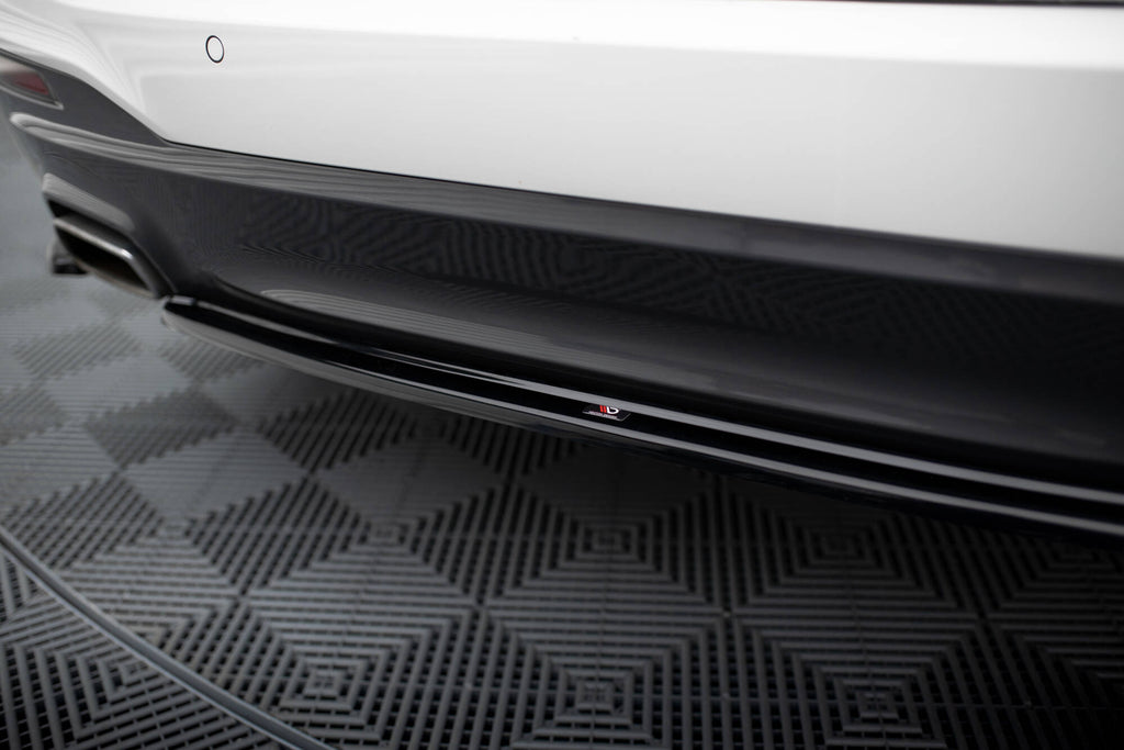 Rear splitter for bmw 5 g30/ g31 m-pack