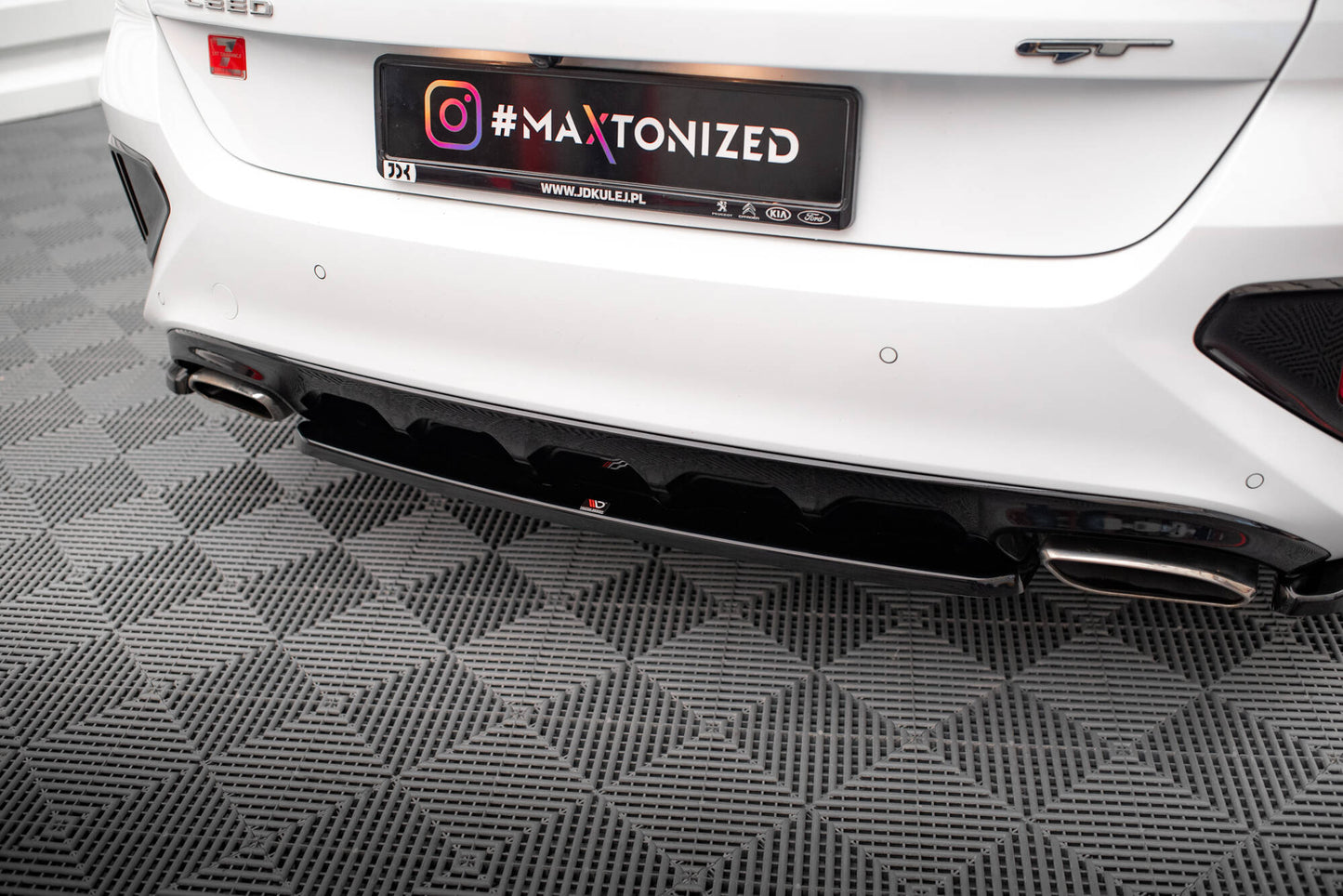 Rear splitter for kia ceed gt mk3