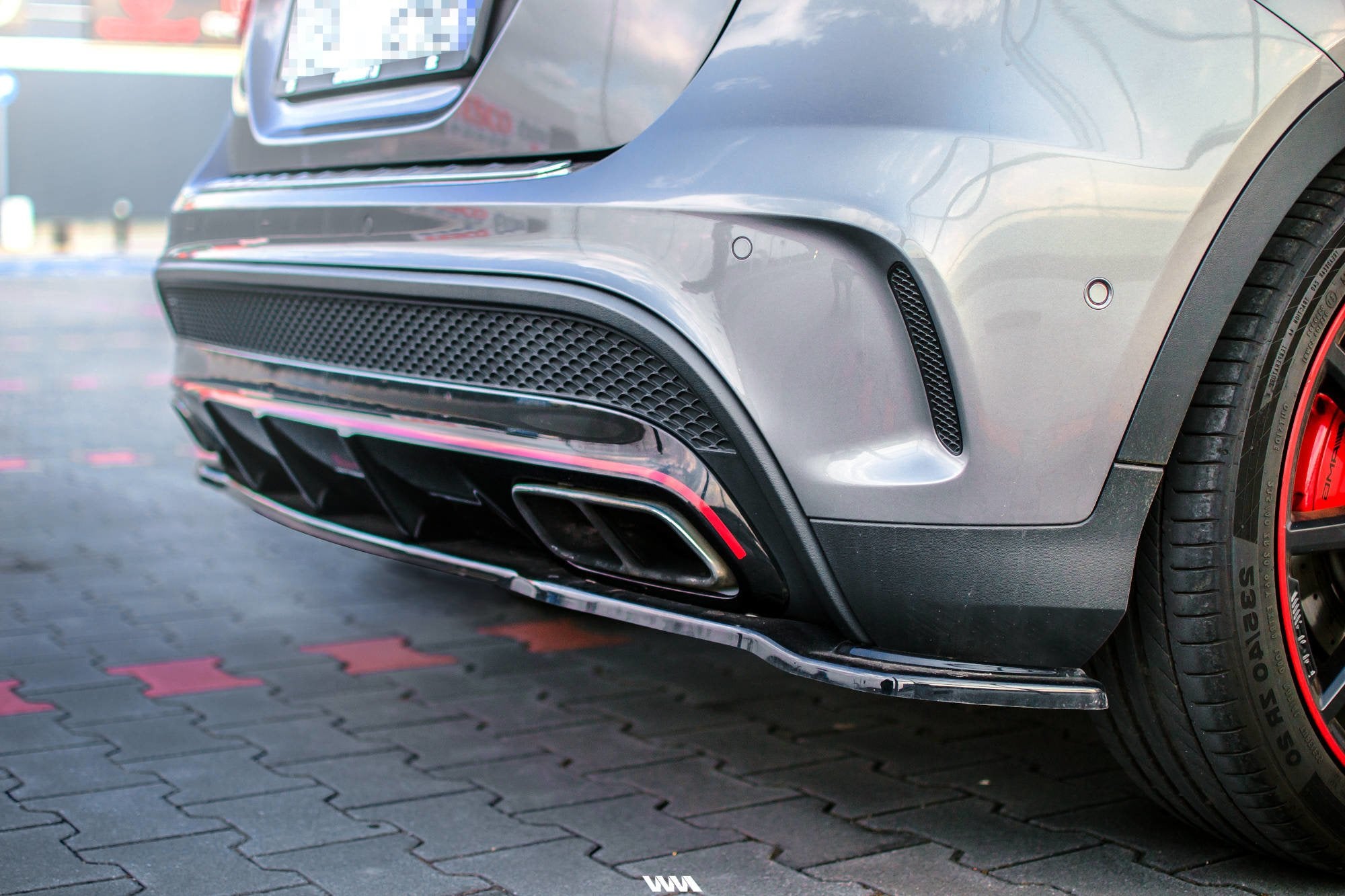 Rear splitter for mercedes-benz gla 45 amg