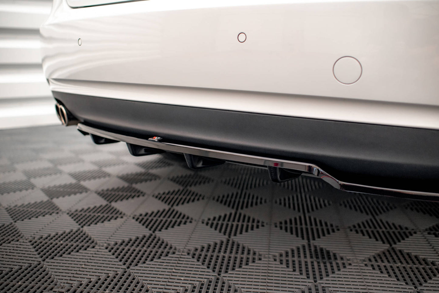 Rear splitter (with vertical bars) audi a5 coupe 8t facelift