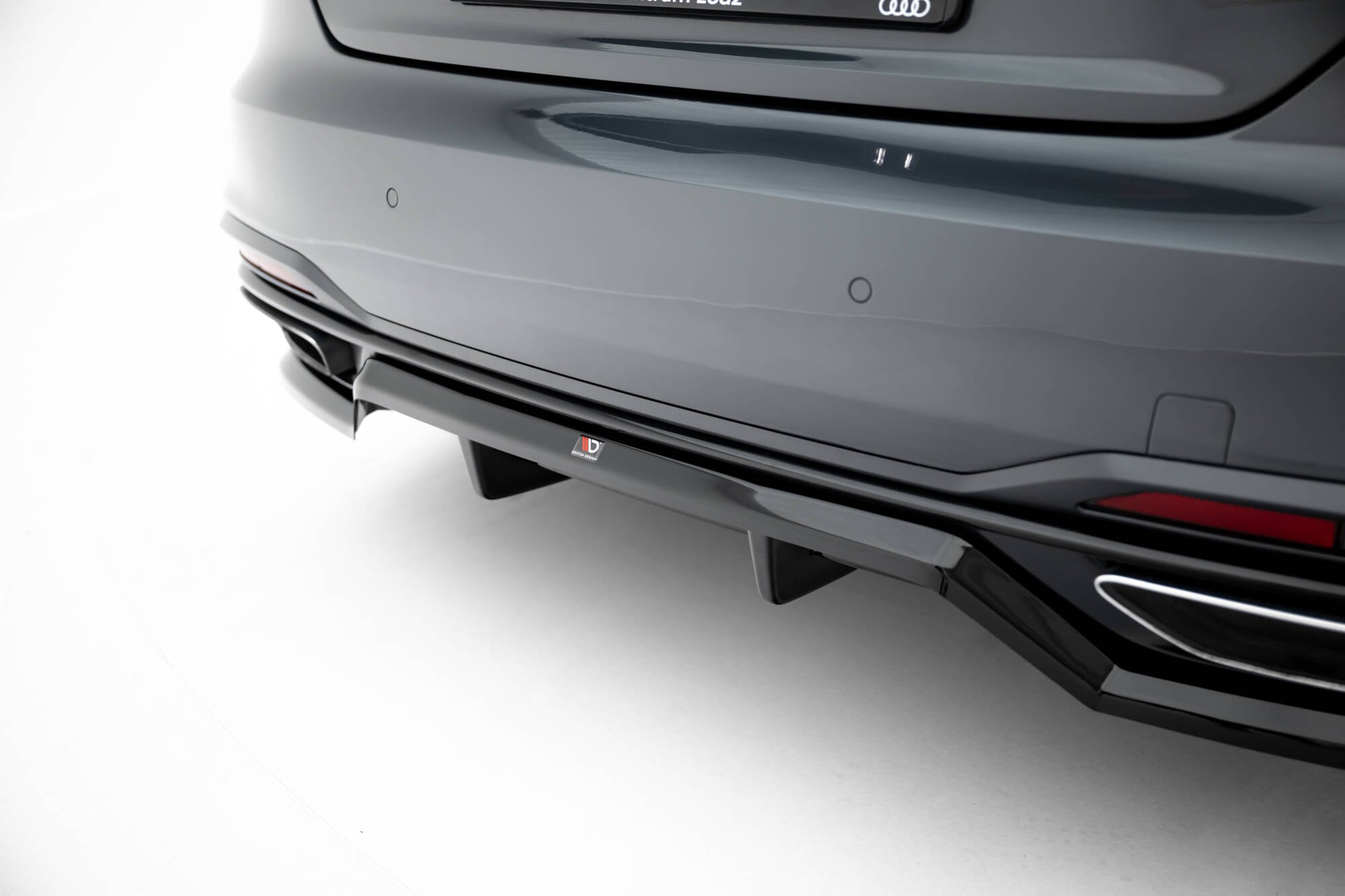 Bageste splitter (med lodrette stænger) Audi A5 F5 ansigtsløftning