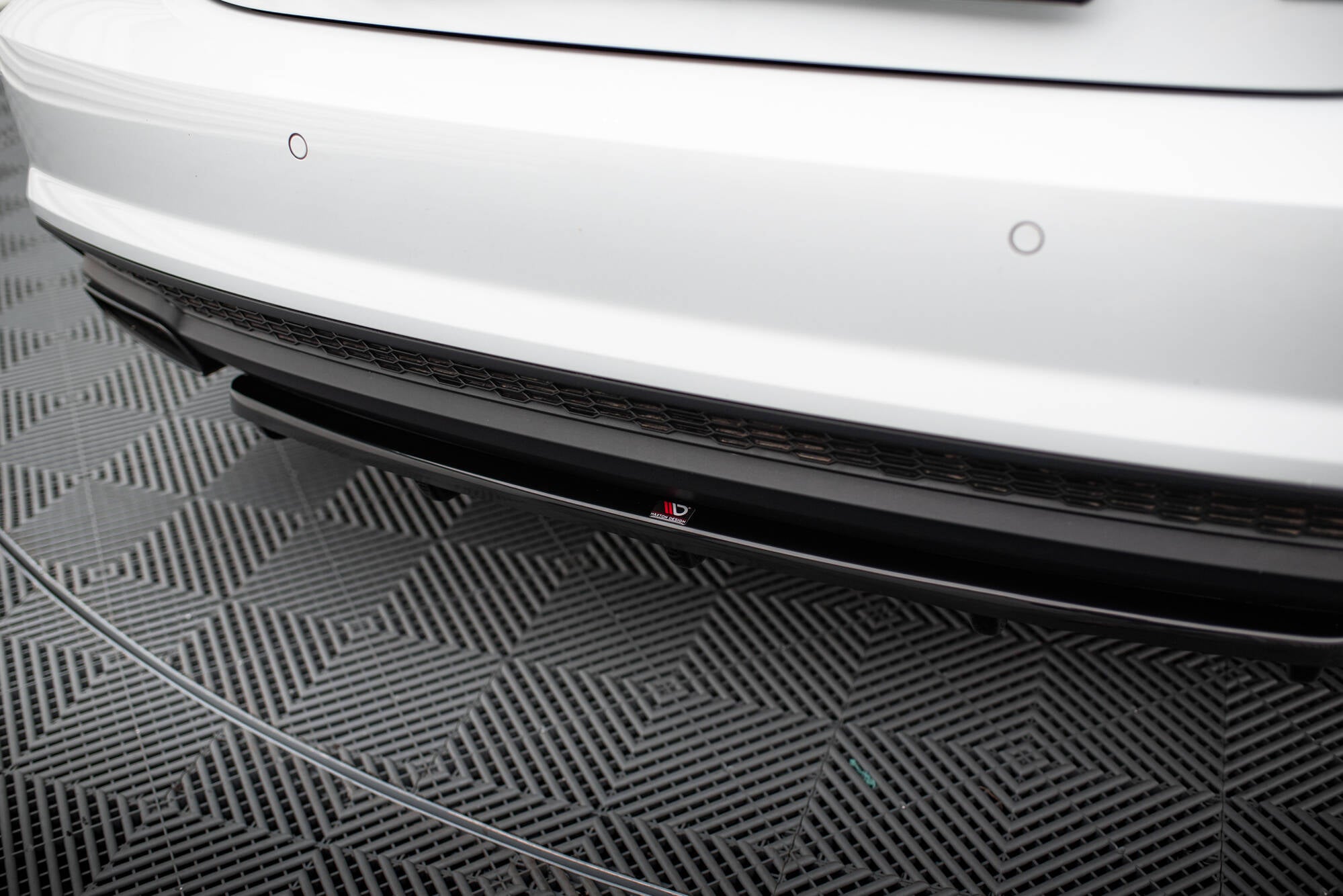 Rear splitter (with vertical bars) audi a7 s-line c7 facelift