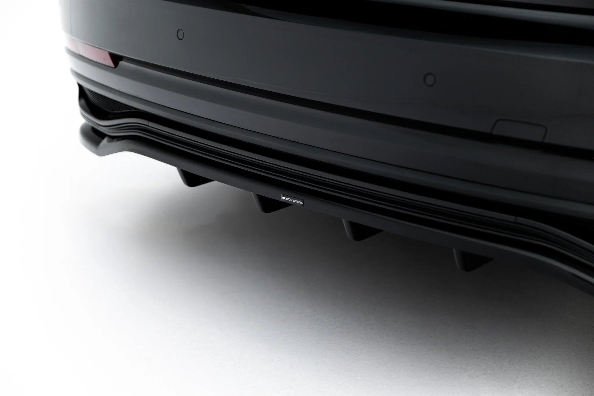 Rear splitter (with vertical bars) audi a8 s-line long d5 facelift