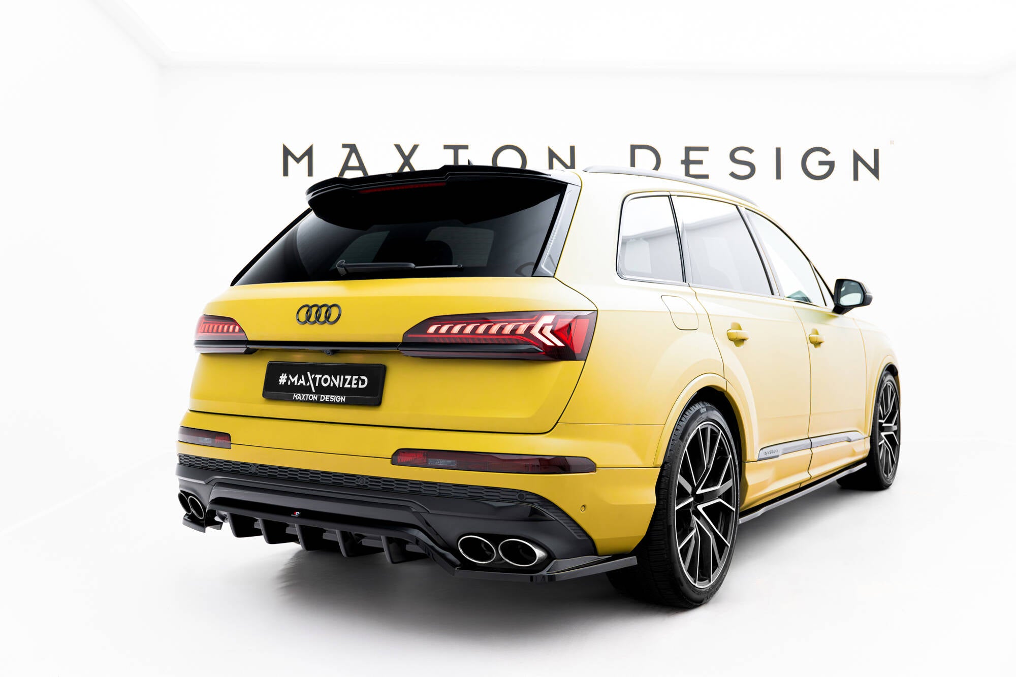 Rear splitter (with vertical bars) audi sq7 mk2 (4m) facelift
