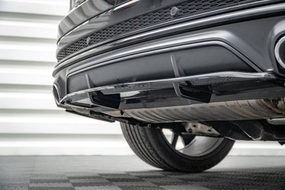 Rear splitter (with vertical bars) audi sq8 mk1