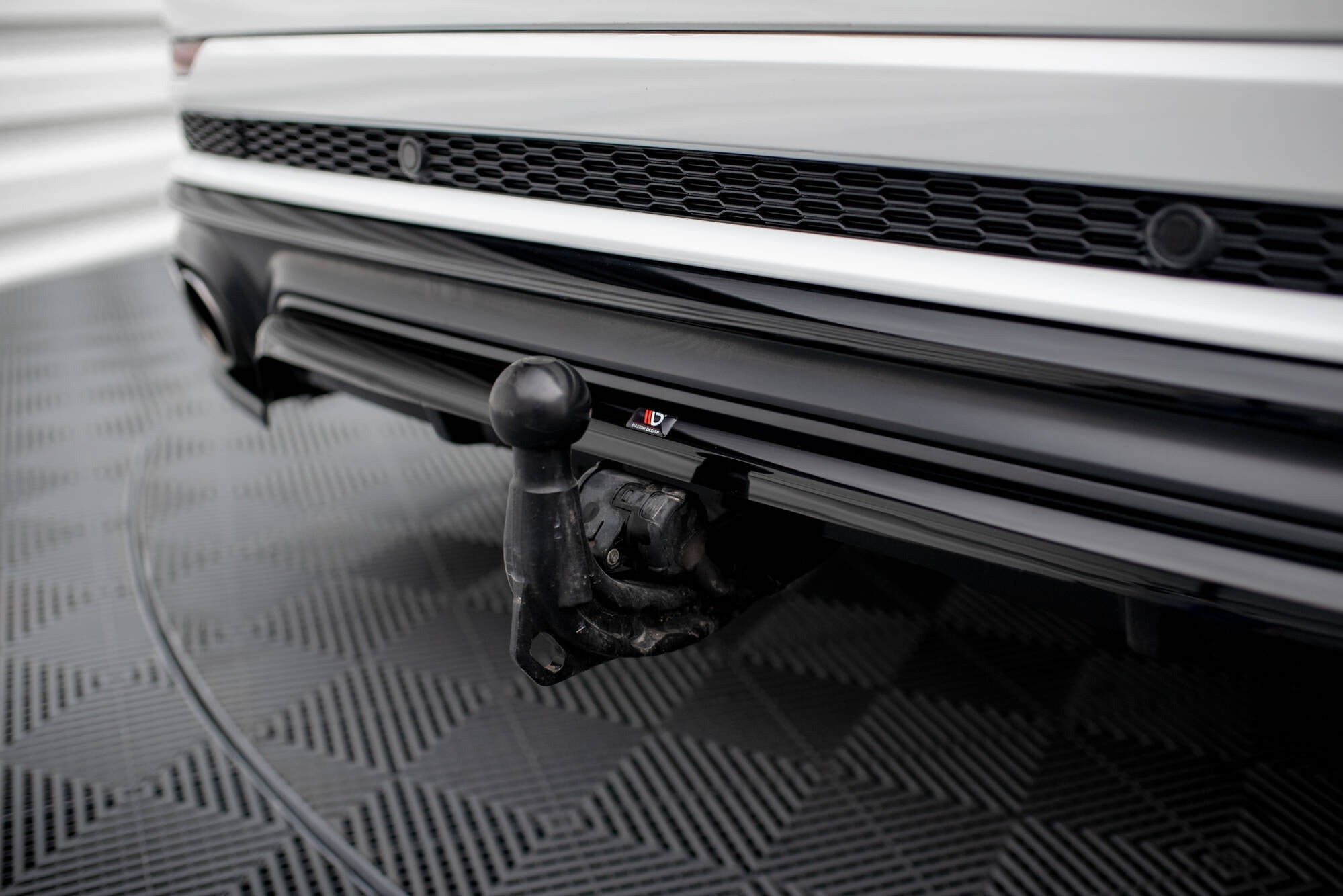 Bagsplitter (med lodrette stænger) Audi SQ8 MK1