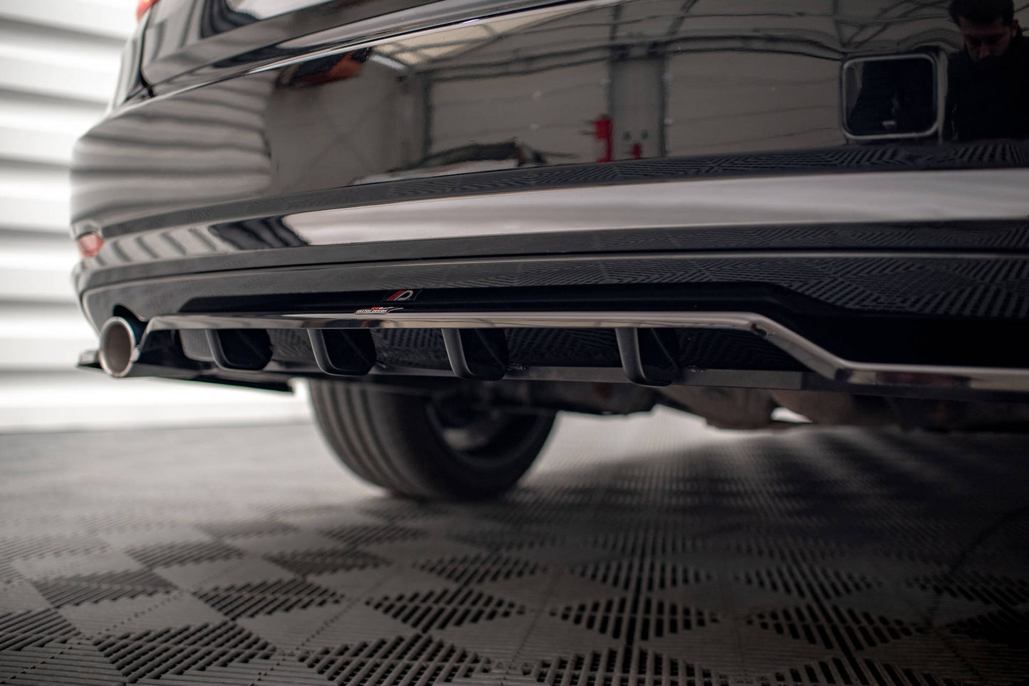 Rear splitter (with vertical bars) bmw 3 gt f34