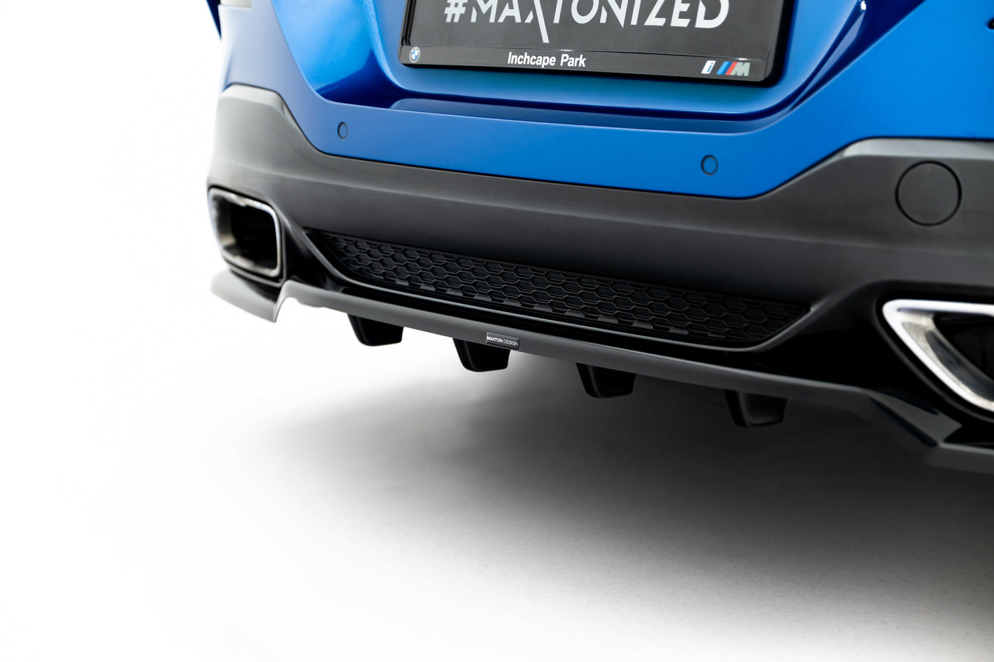 Rear splitter (with vertical bars) bmw 8 coupe m-pack g15