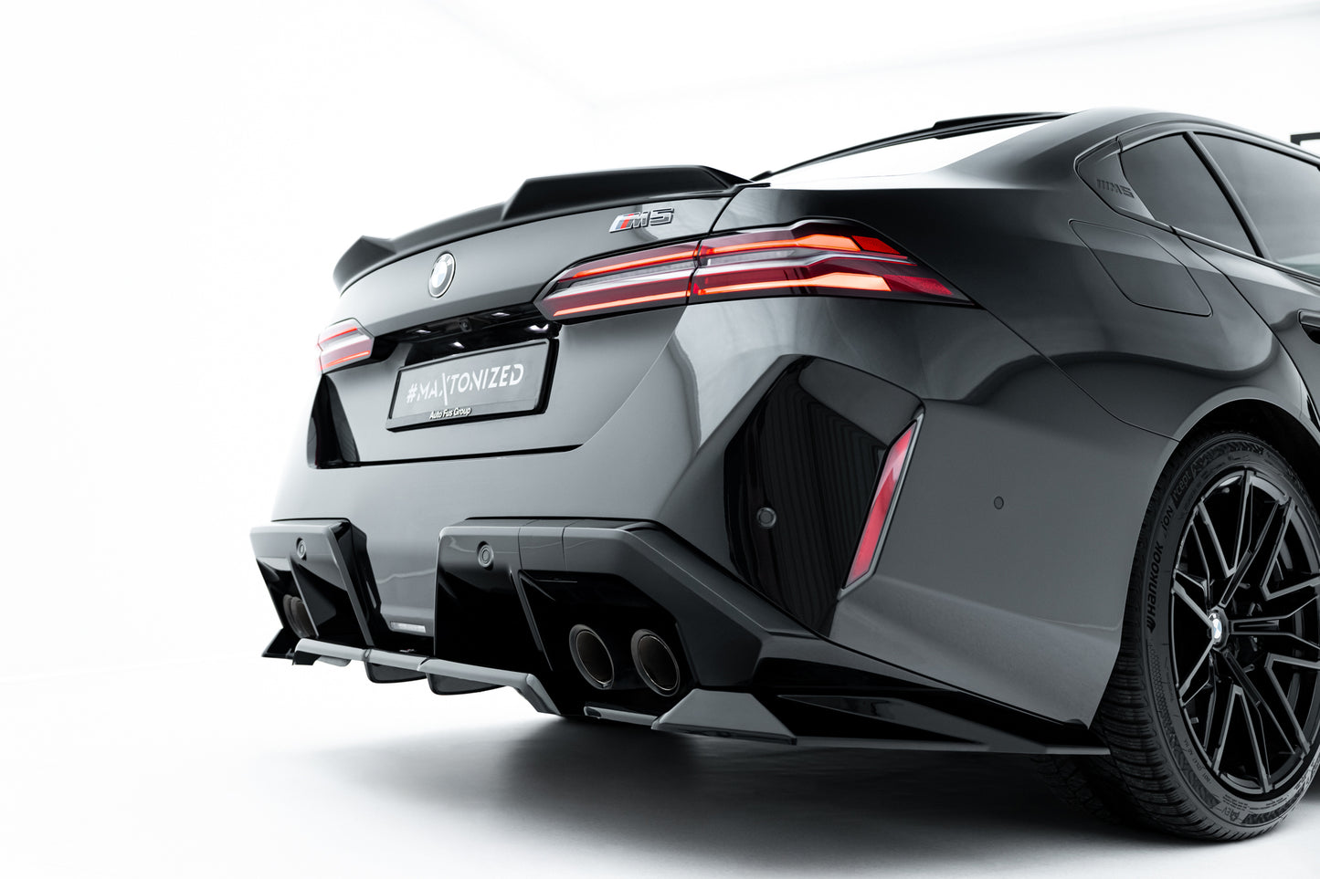 Rear splitter (with vertical bars) bmw m5 sedan / touring g90