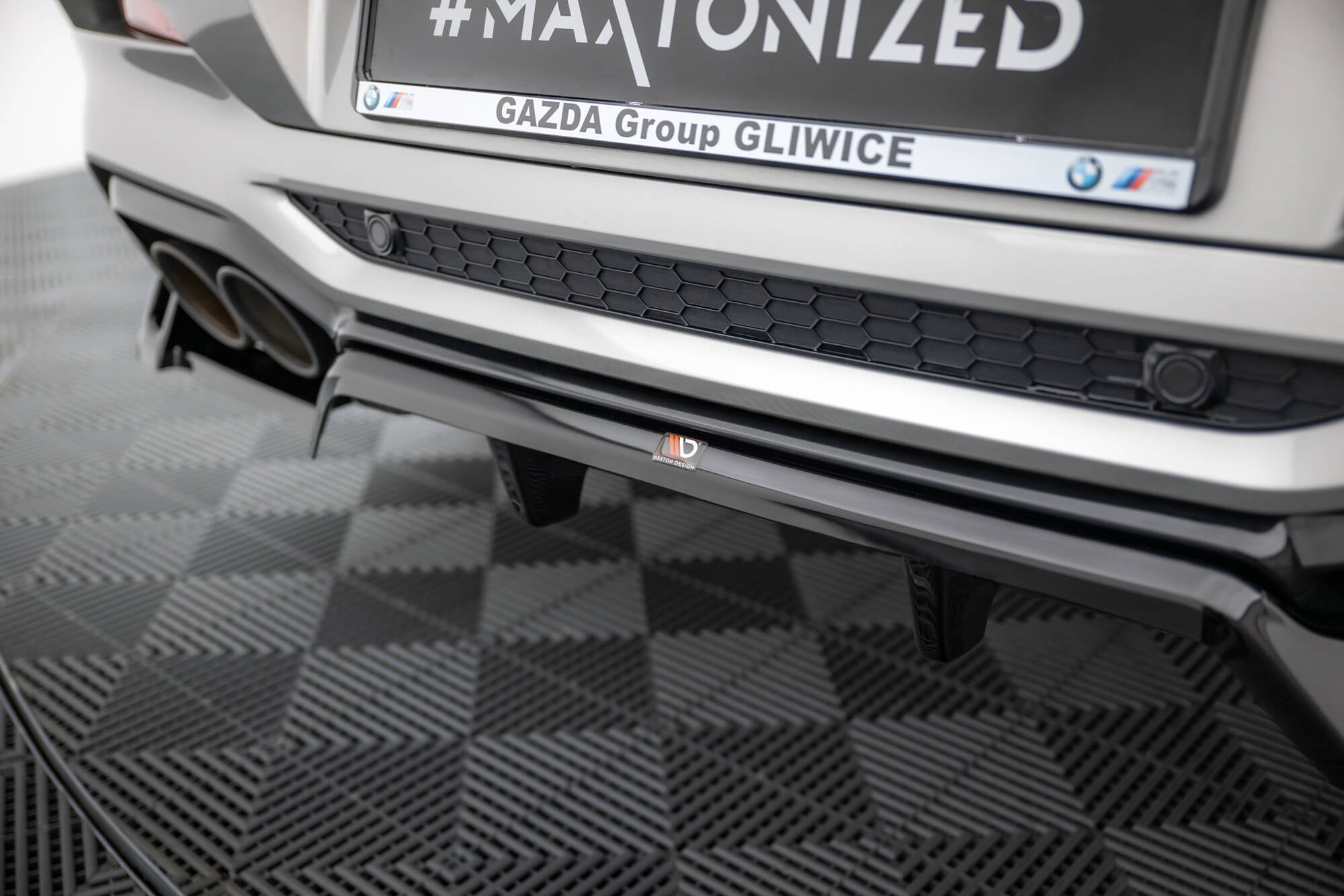Rear splitter (with vertical bars) bmw x4 m f98