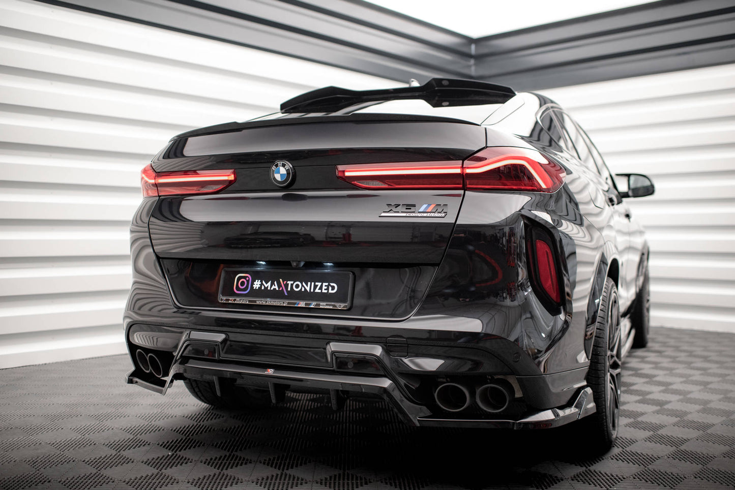 Rear splitter (with vertical bars) bmw x6 m f96