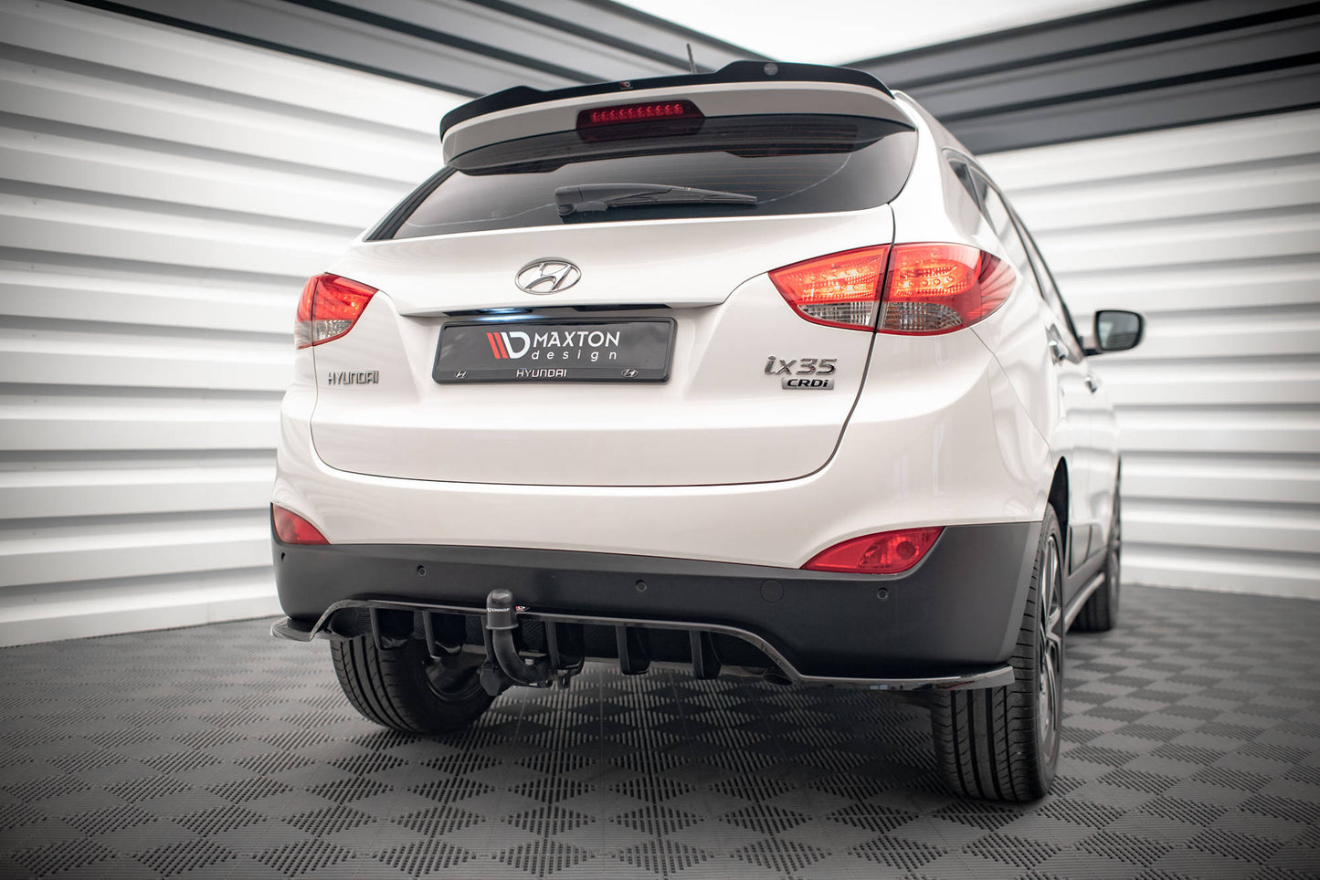 Rear splitter (with vertical bars) hyundai ix35 mk1