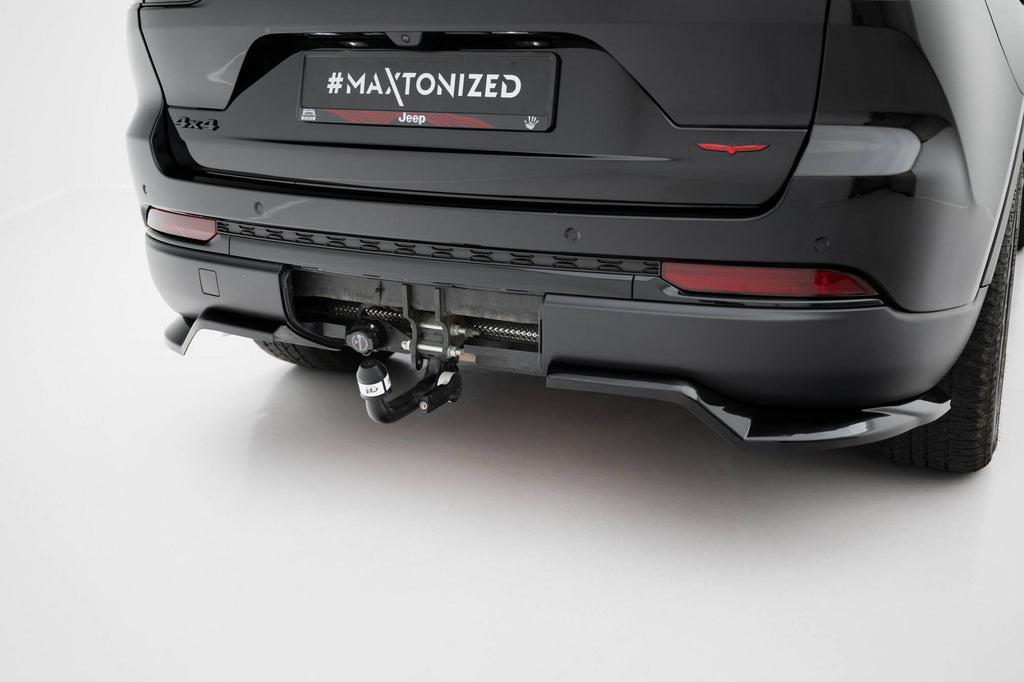 Takaosaston (pystysuorien tankojen kanssa) Jeep Grand Cherokee Trailhawk MK5