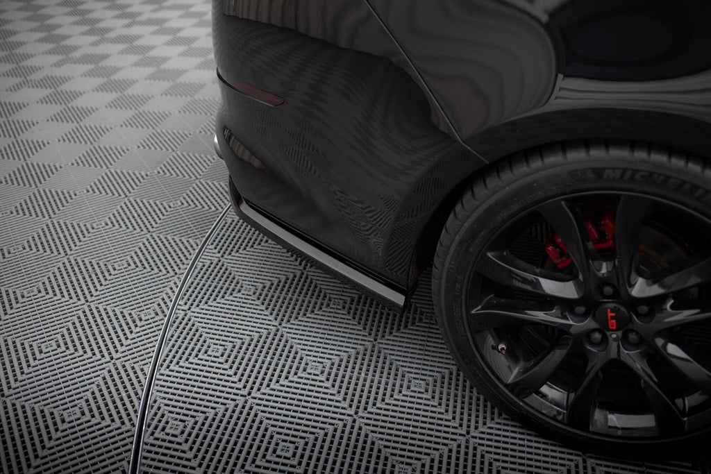 Rear splitter (with vertical bars) kia optima mk3