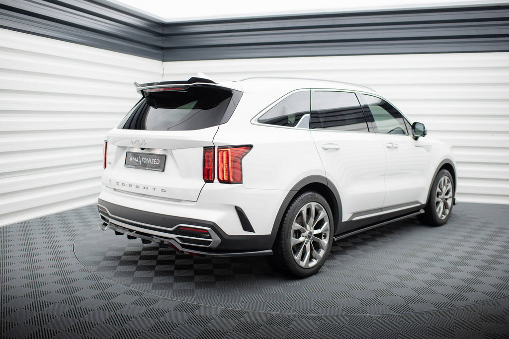 Rear splitter (with vertical bars) kia sorento mk4