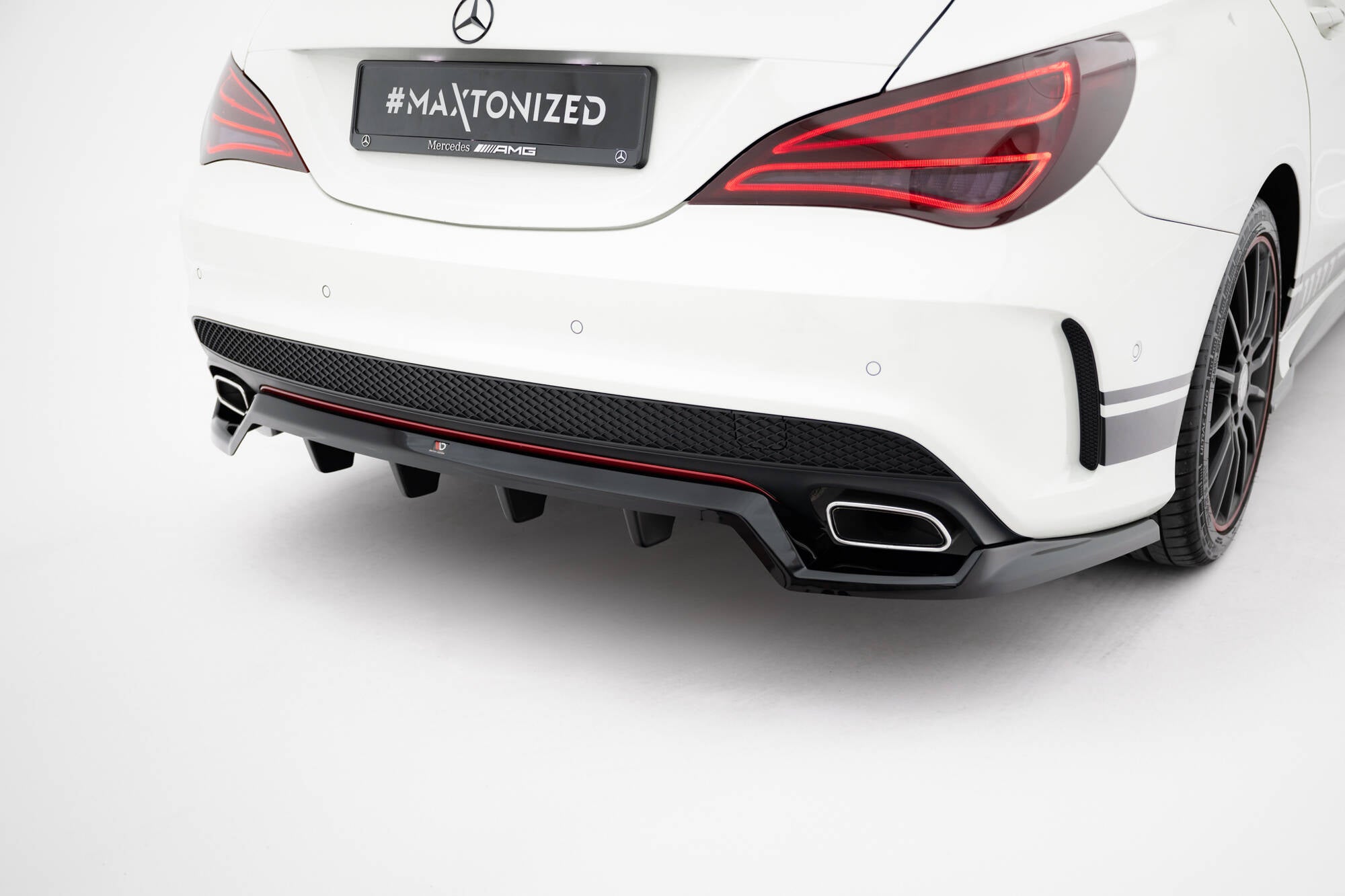 Rear splitter (with vertical bars) mercedes-benz cla amg-line c117