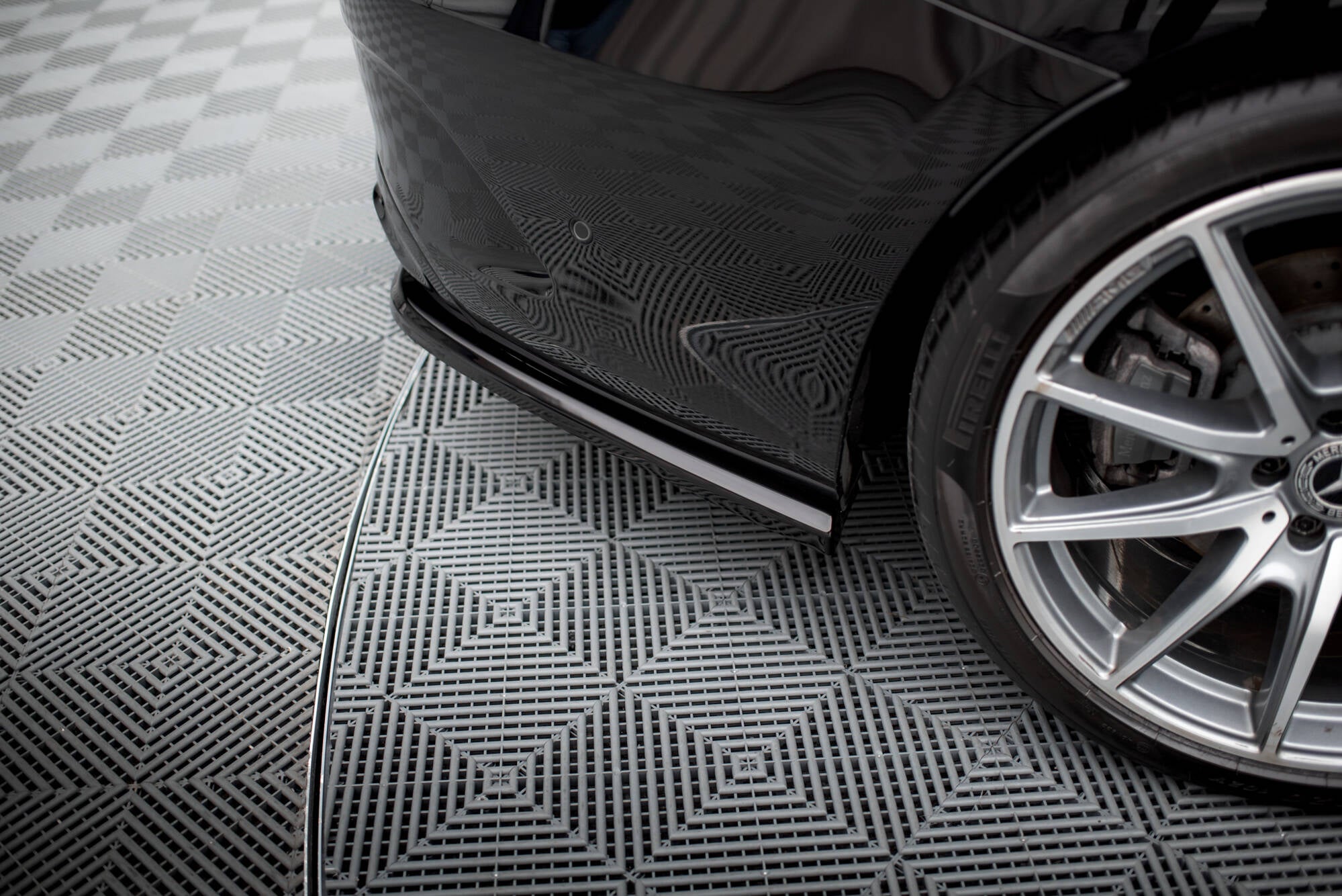 Rear splitter (with vertical bars) mercedes-benz s coupe amg-line c217 facelift
