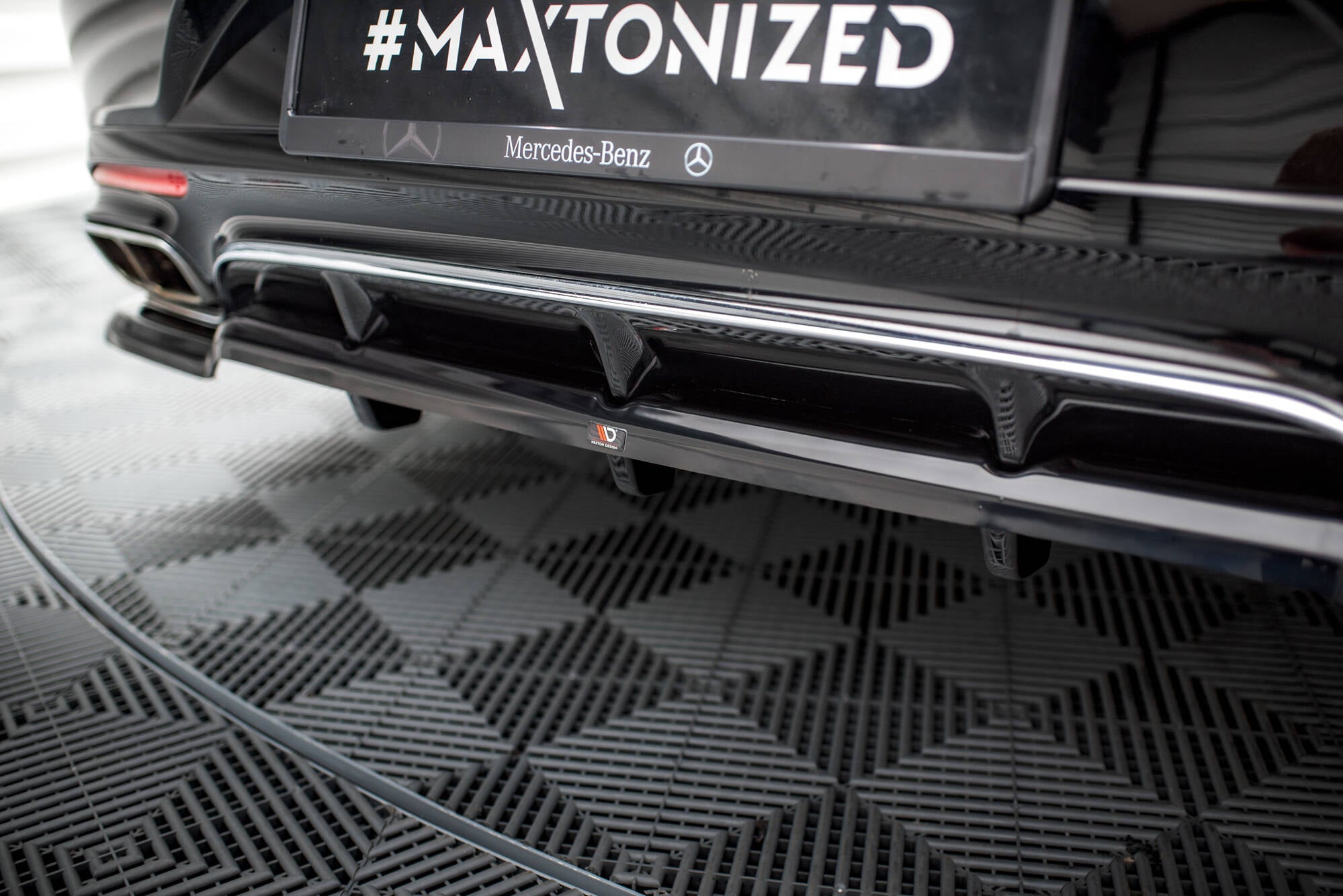 Rear splitter (with vertical bars) mercedes-benz s coupe amg-line c217 facelift