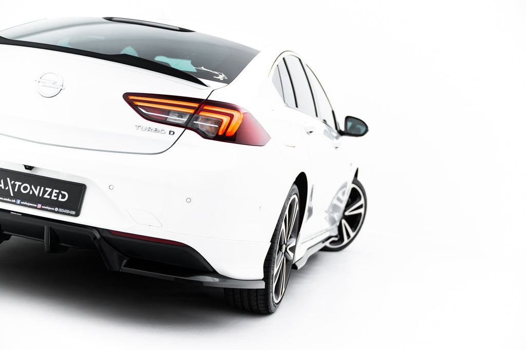 Takasplitteri (pystysuuntaisilla tankoilla) Opel Insignia Opc-Line mk2