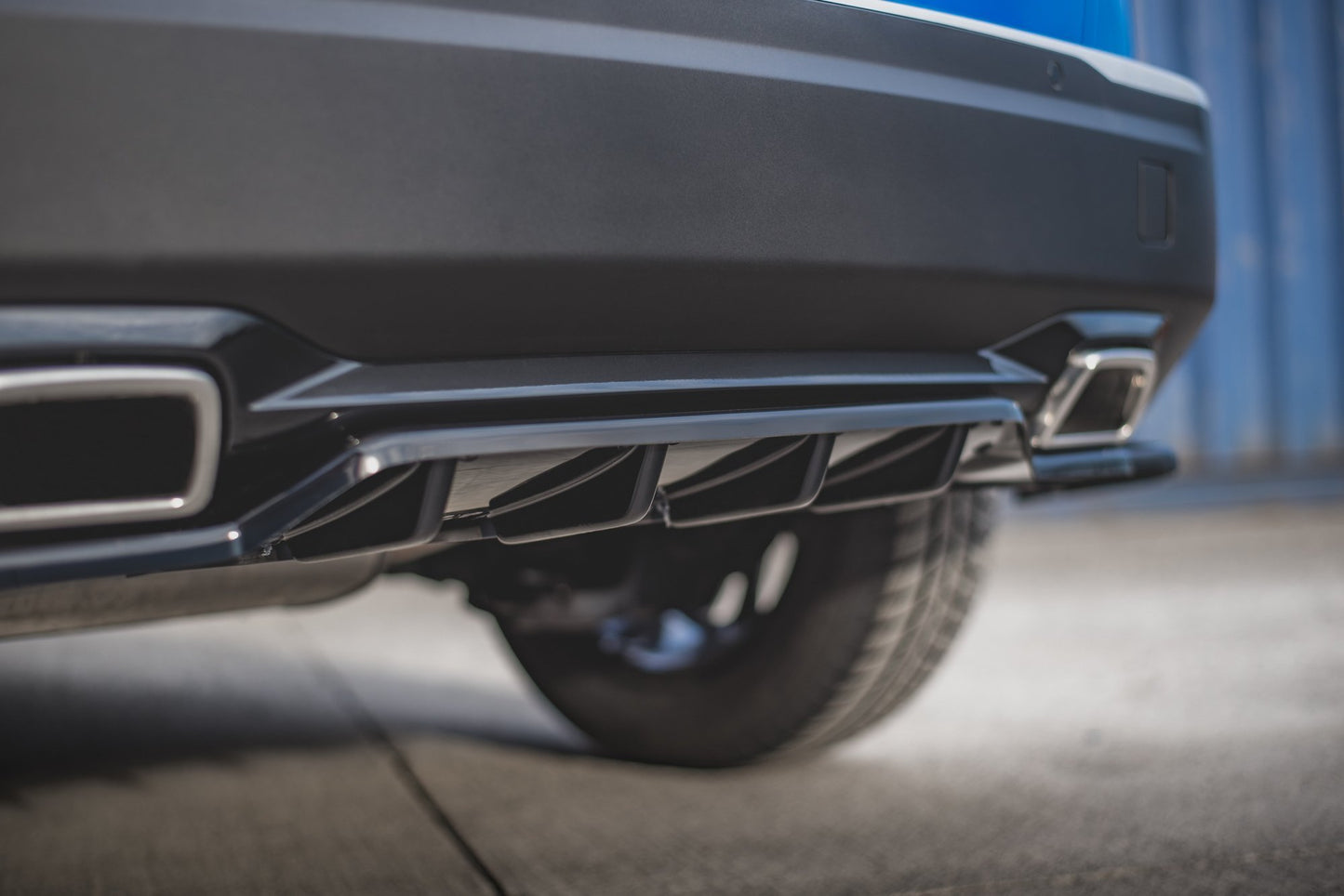 Rear splitter (with vertical bars) peugeot 2008 mk2