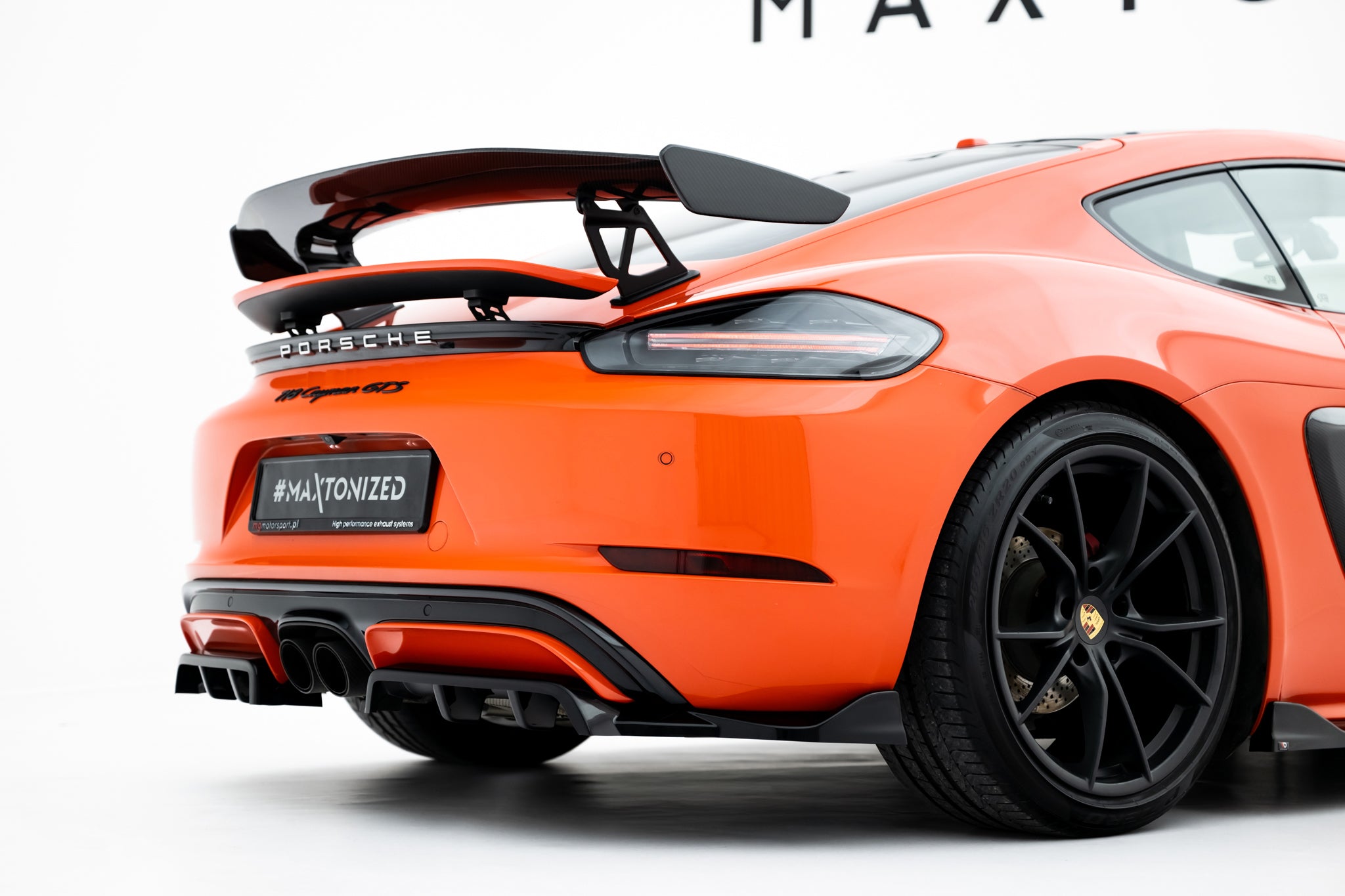 Rear splitter (with vertical bars) porsche 718 cayman gts 982c