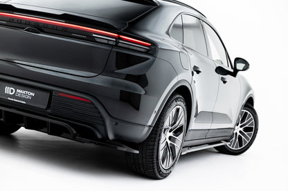 Rear splitter (with vertical bars) porsche macan ev mk1