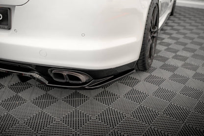 Rear splitter (with vertical bars) porsche panamera turbo 970