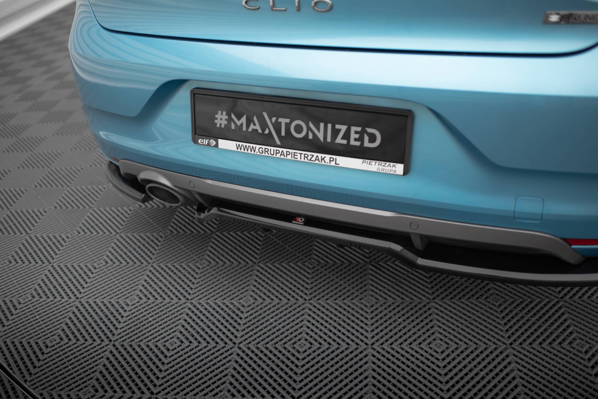 Takaosasteet (pystysuorilla tankoilla) Renault Clio R.S. Line MK5