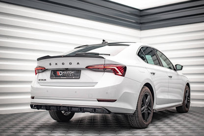 Rear splitter (with vertical bars) skoda octavia mk4