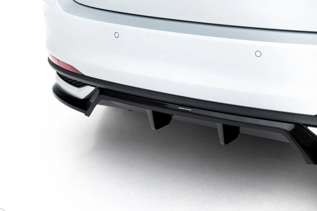 Rear splitter (with vertical bars) skoda scala mk1 facelift