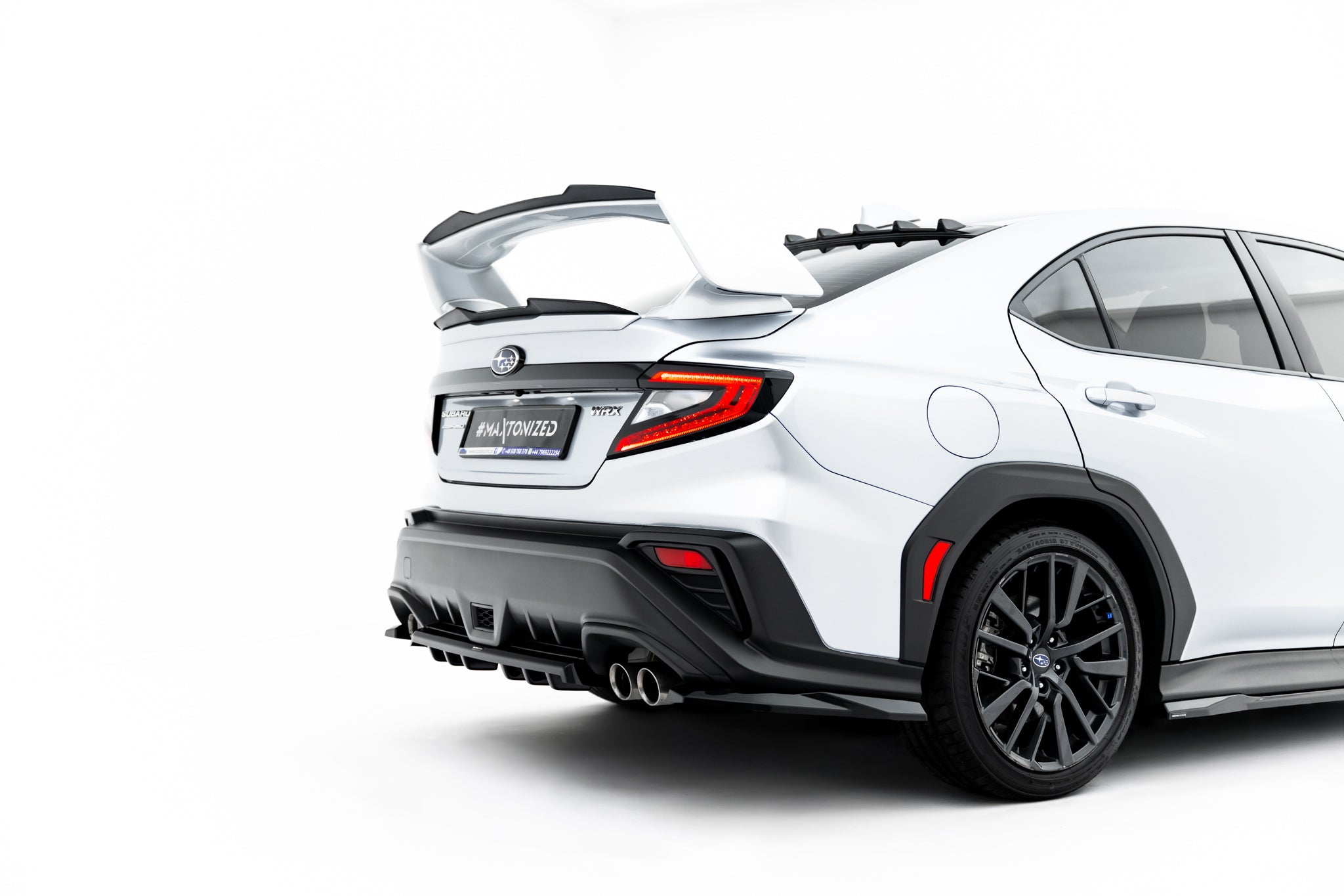 Takasplitteri (pystypalkkien kanssa) Subaru WRX STI mk2
