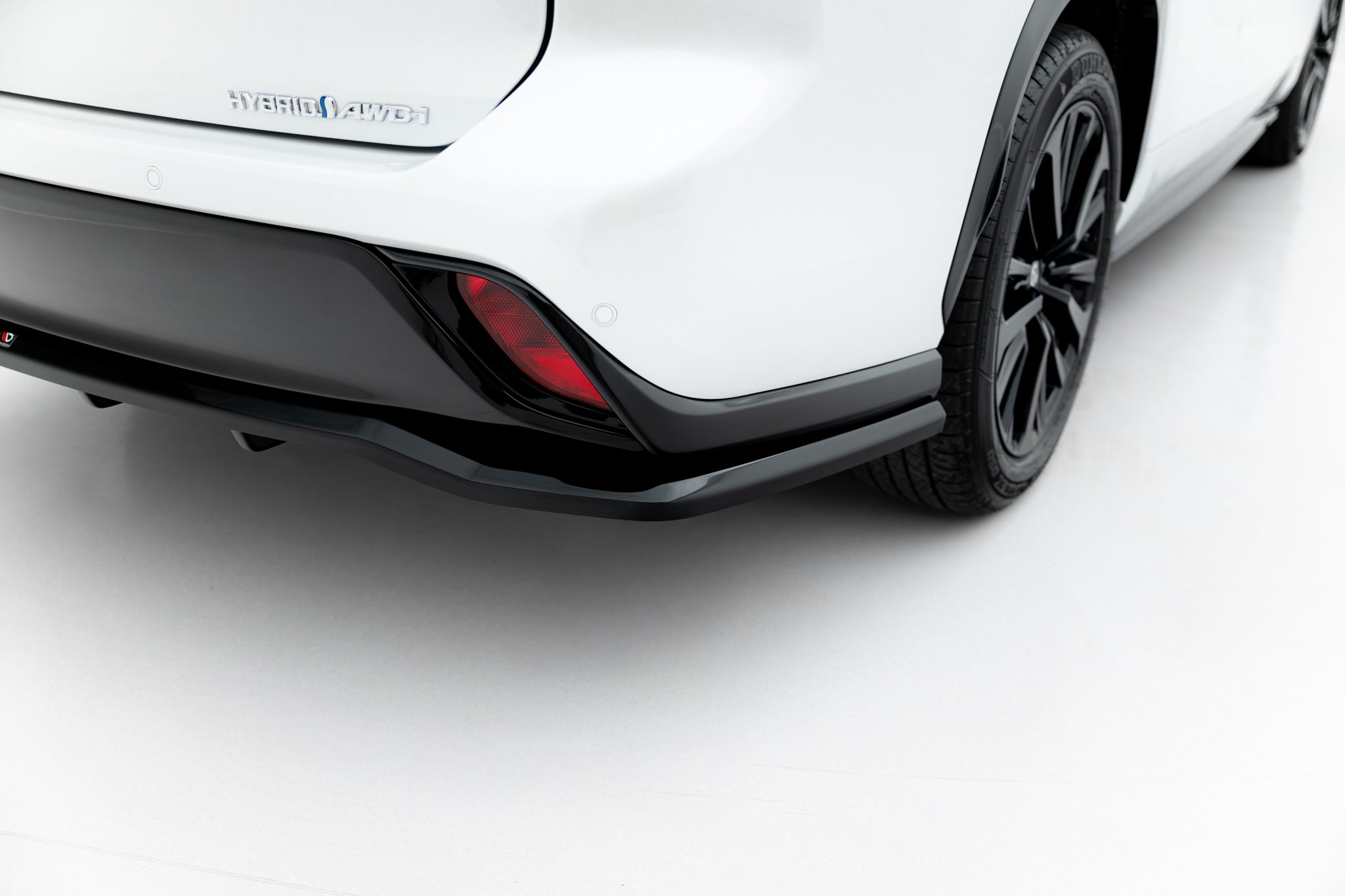 Rear splitter (with vertical bars) toyota highlander mk4