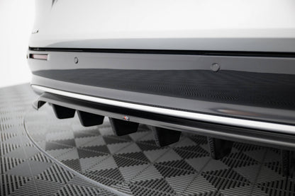 Rear splitter (with vertical bars) toyota sienna mk4