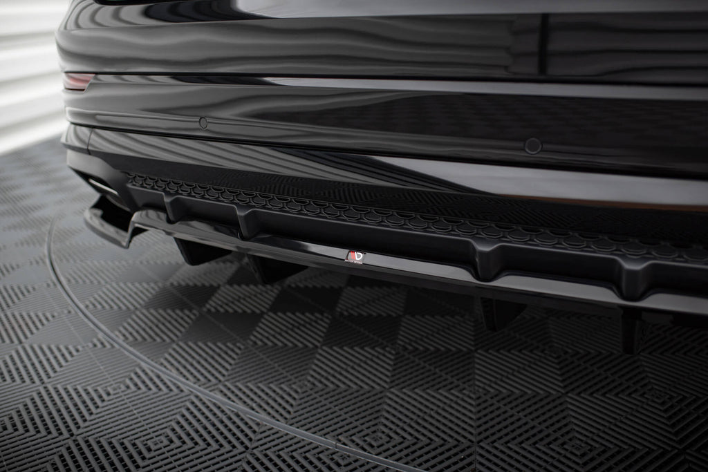 Rear splitter (with vertical bars) v.1 audi sq8 / q8 s-line mk1 facelift