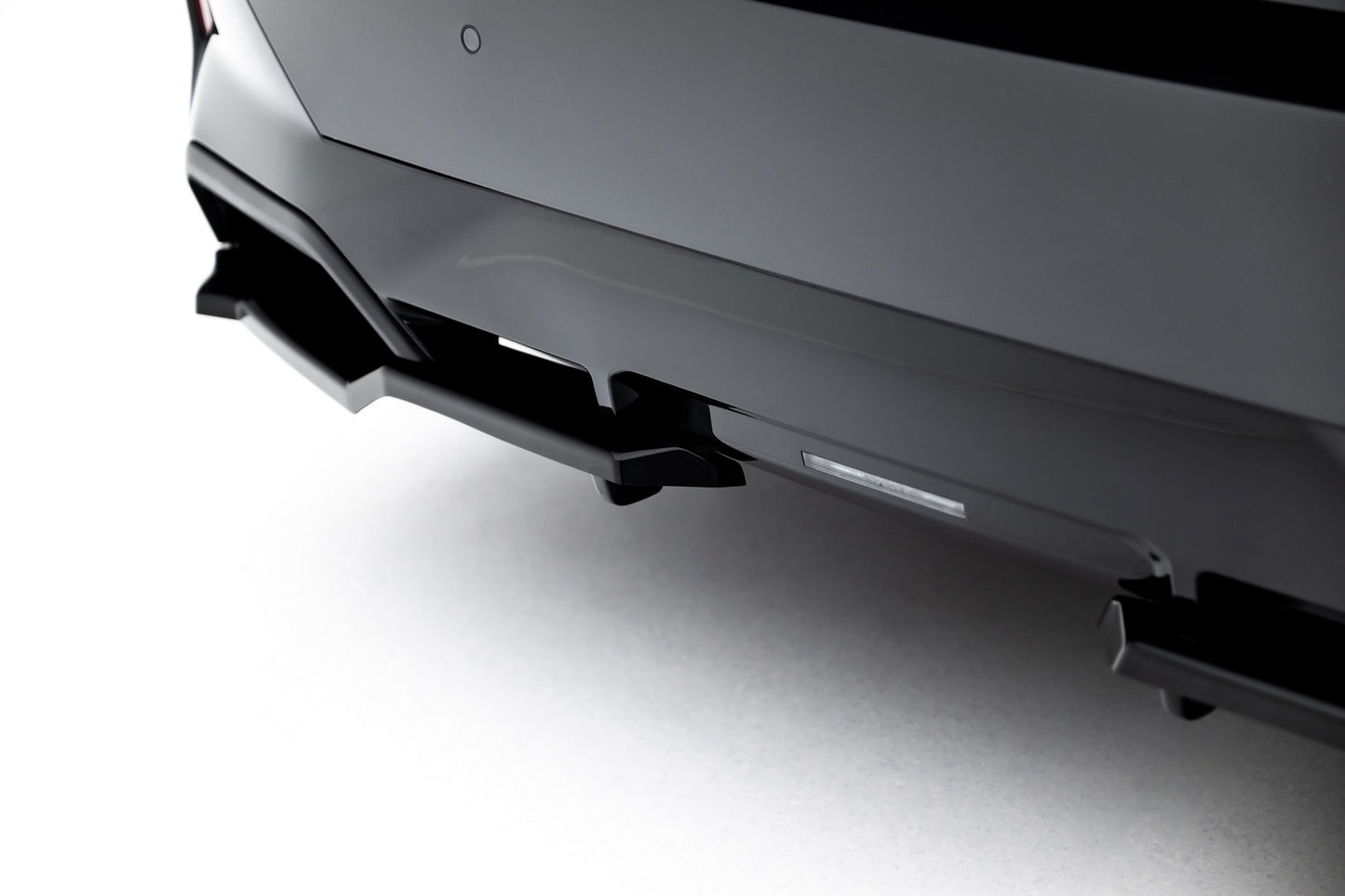 Rear splitter (with vertical bars) v.1 bmw 5 / i5 m-pack sedan / touring g60 / g61