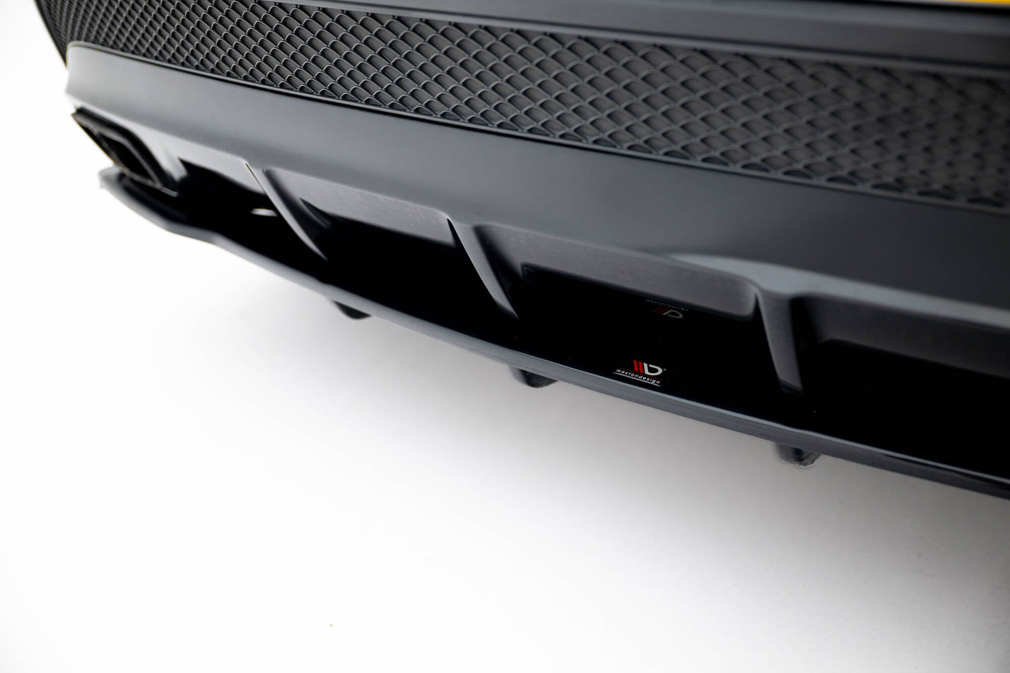 Rear splitter (with vertical bars) v.1 mercedes-benz gla 45 amg