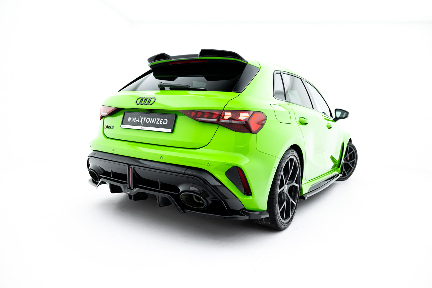 Rear splitter (with vertical bars) v.2 audi rs3 sportback 8y facelift