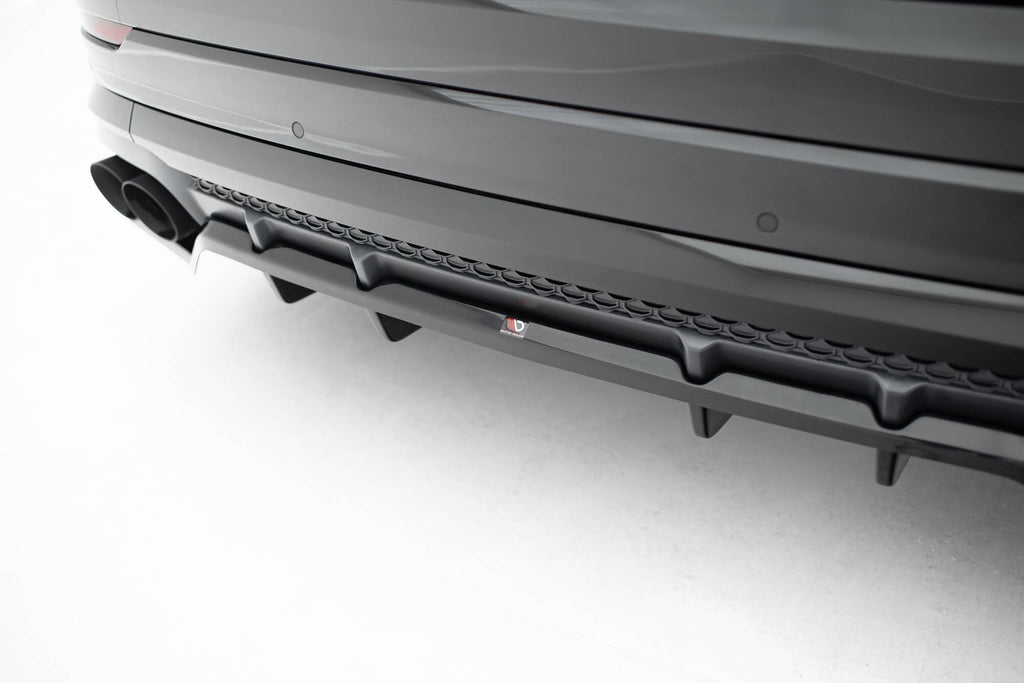 Bageste splitter (med lodrette stænger) v.2 Audi SQ8 / Q8 S-line MK1 ansigtsløftning