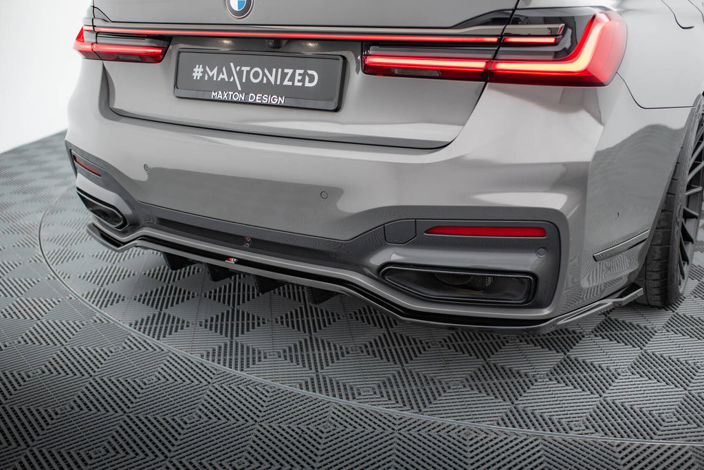 Bageste splitter (med lodrette stænger) v.2 BMW 7 m-pack G11 / G12 ansigtsløftning