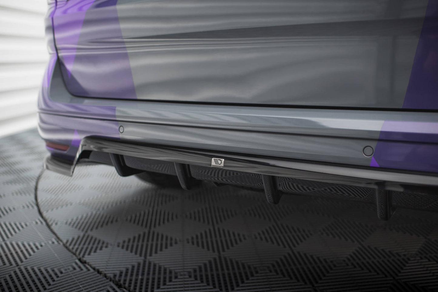 Rear splitter (with vertical bars) volkswagen multivan t7