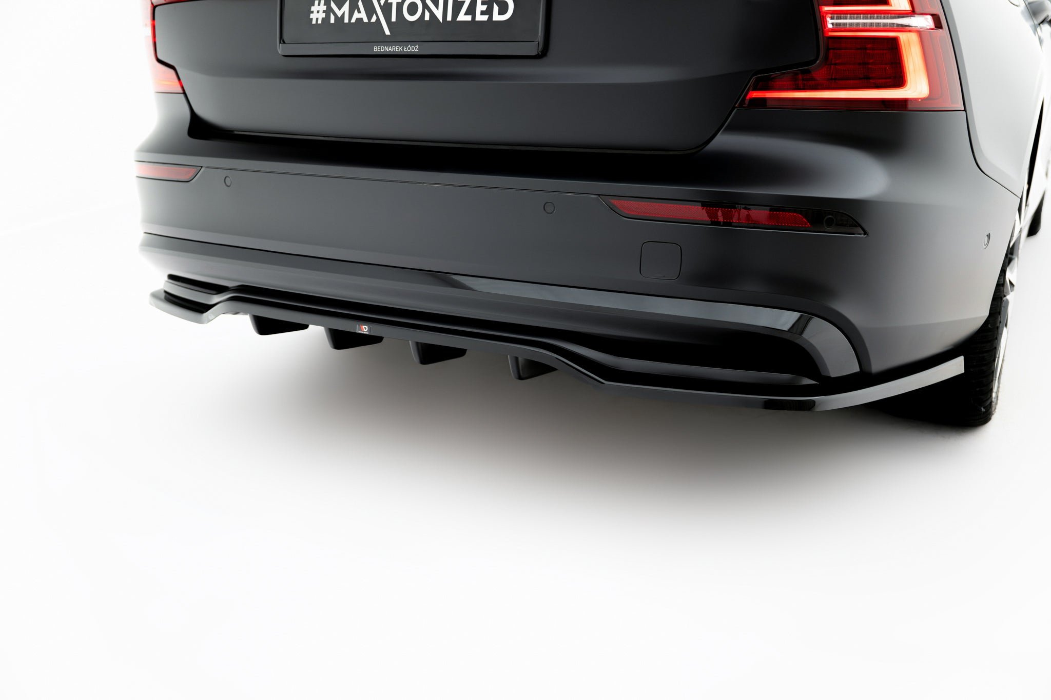 Rear splitter (with vertical bars) volvo s60/v60 r-design mk3