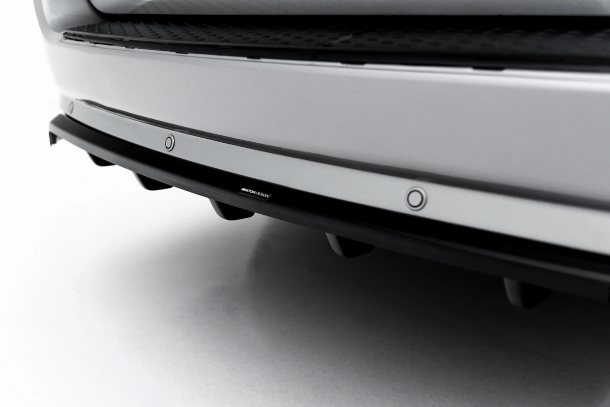 Rear splitter (with vertical bars) suitable for dodge grand caravan mk5 facelift